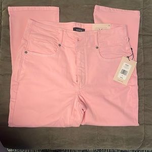 NYDJ Ami Skinny Pink Capris 8 BNWT Retail $89